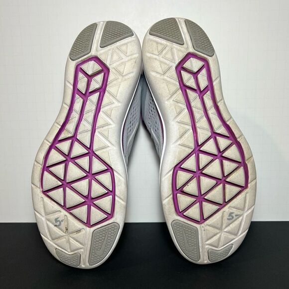 Womens NIKE Flex RN 2016 Gray Running Shoes / Size 9 - Picture 7 of 10